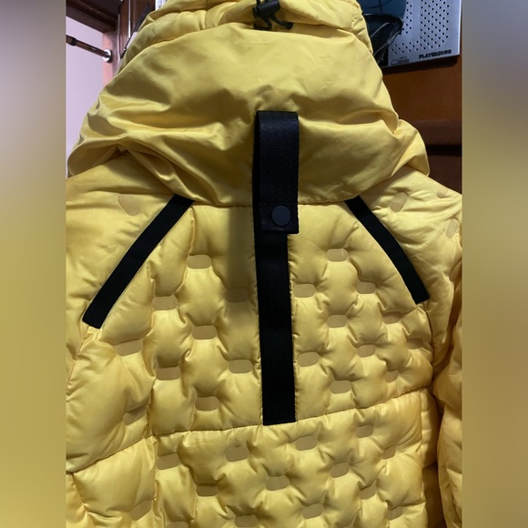 Nike Sportswear Shield Tech Jacket - Picture 10 of 13